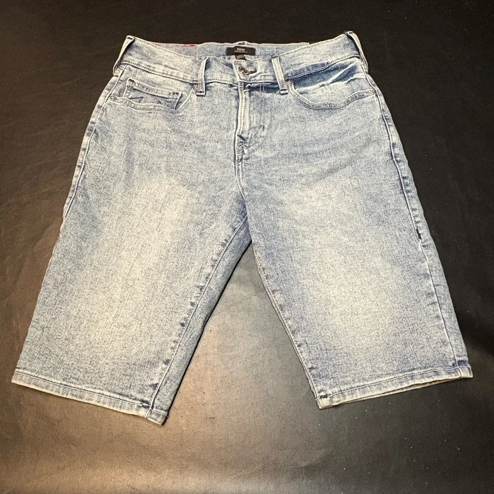 Men’s True Religion Rocco Relaxed Skinny Jean Shorts Jorts W30 NWT